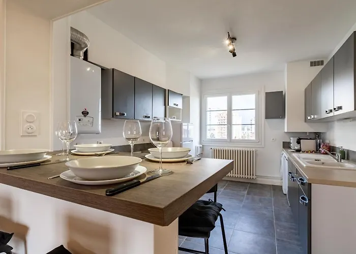 Le Wilson Horizon - Calme - Confort - Parking De La Gratuit A Proximite * Ντιζόν